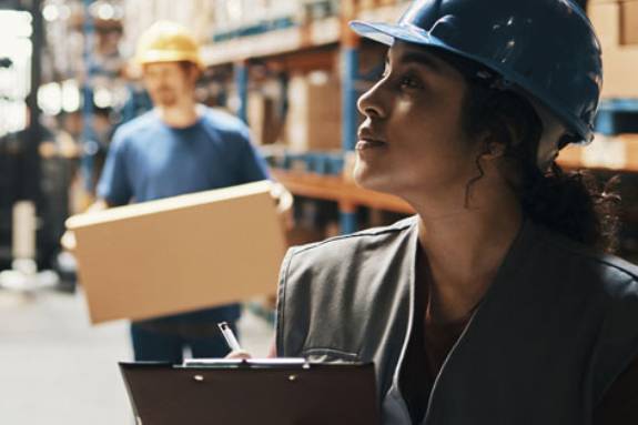 supply chain management vs logistics