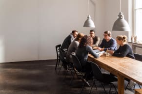 4 Ways Succession Planning Differs in Family Businesses