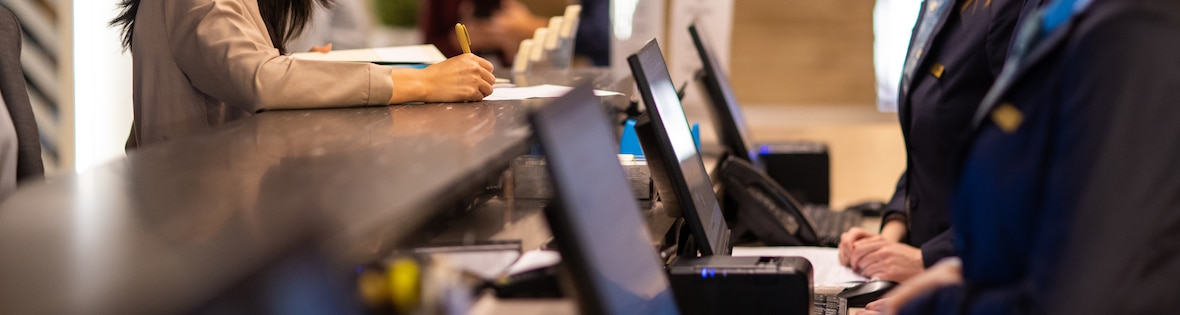 14 Common Challenges in the Hospitality Industry and How to Manage Them
