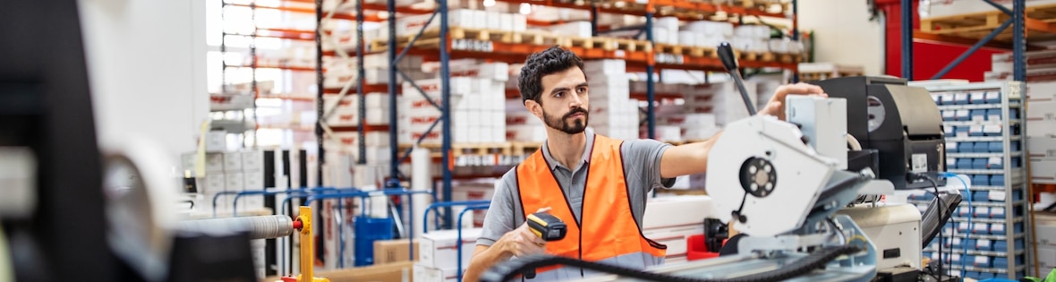 How to Track Production in Manufacturing: A Guide to Getting Started
